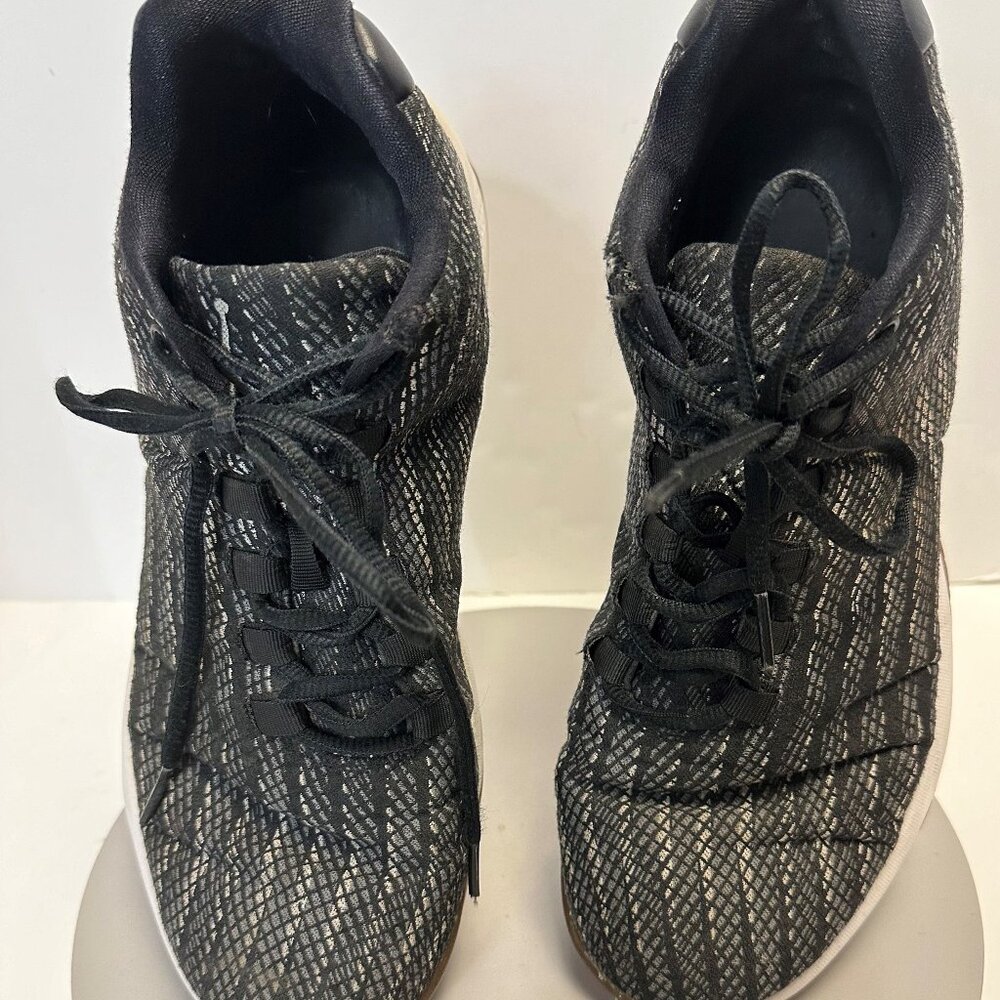 Nike Air Jordan B Fly Knit Men's Size 10 Basketball Shoes Black Grey